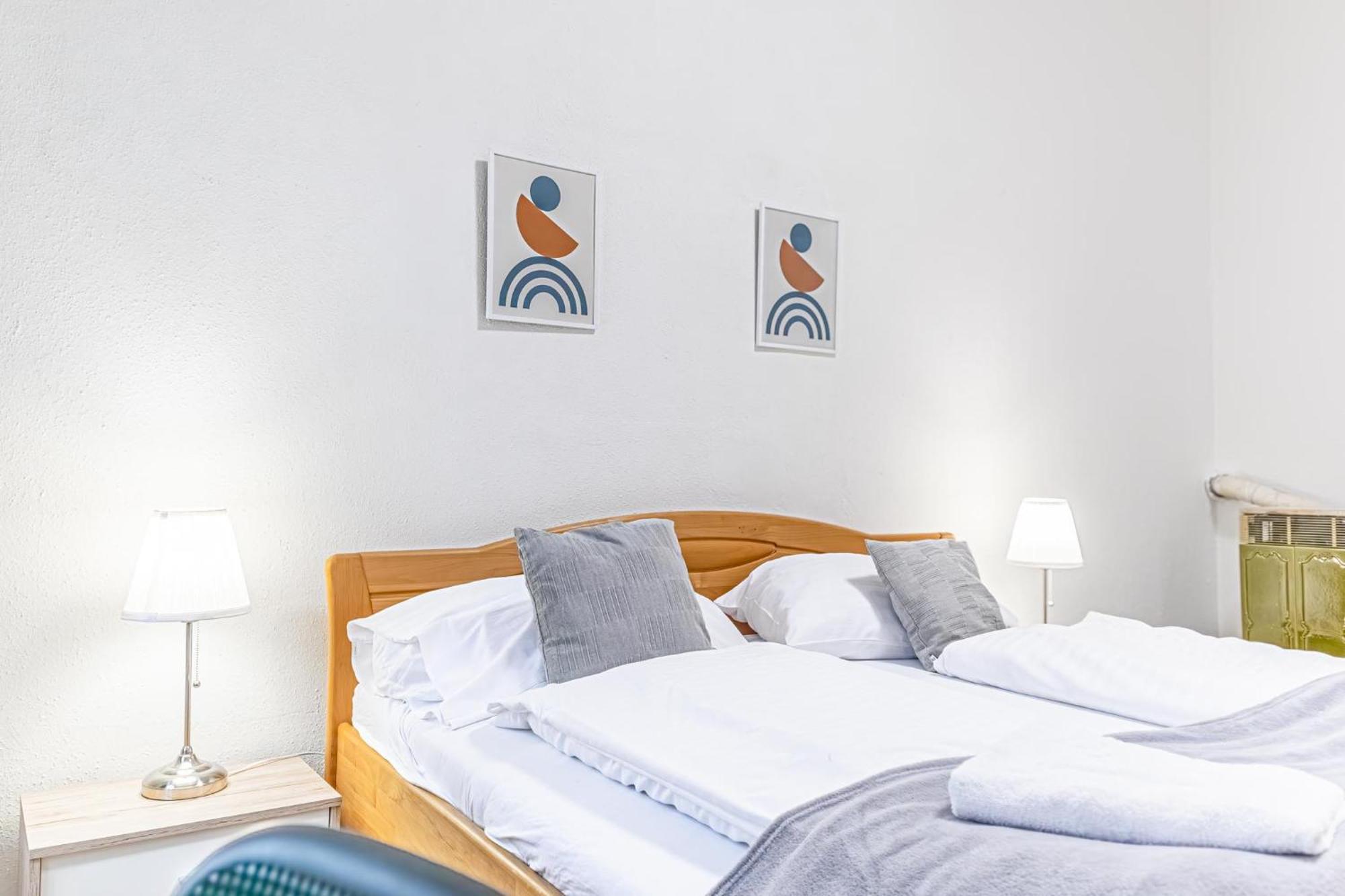 Family-Friendly 2Br Apt.-Perfect For Longstays Відень Екстер'єр фото